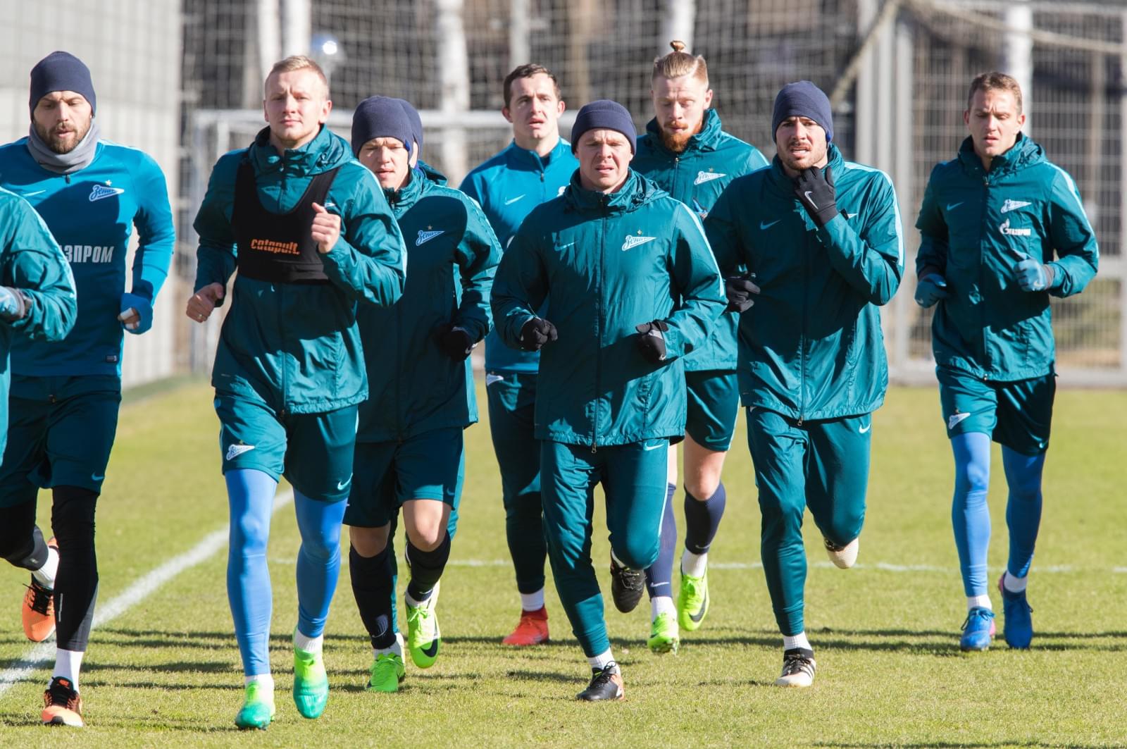 Утренняя тренировка «Зенита» в «Газпром» — тренировочном центре