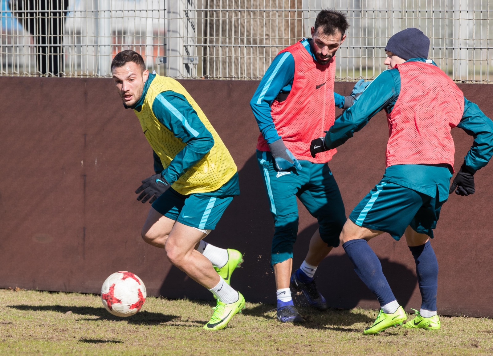 Утренняя тренировка «Зенита» в «Газпром» — тренировочном центре