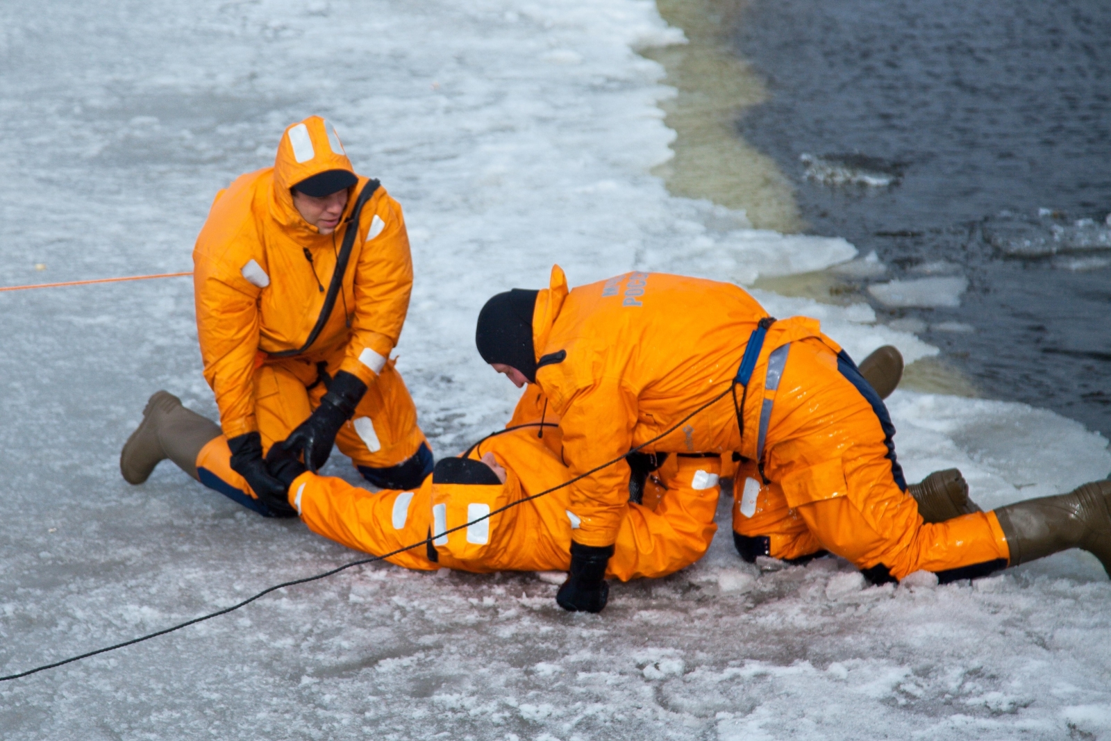 «Давай-давай!»: Владислав Радимов стал спасателем МЧС, чтобы помочь Ване Ганичеву