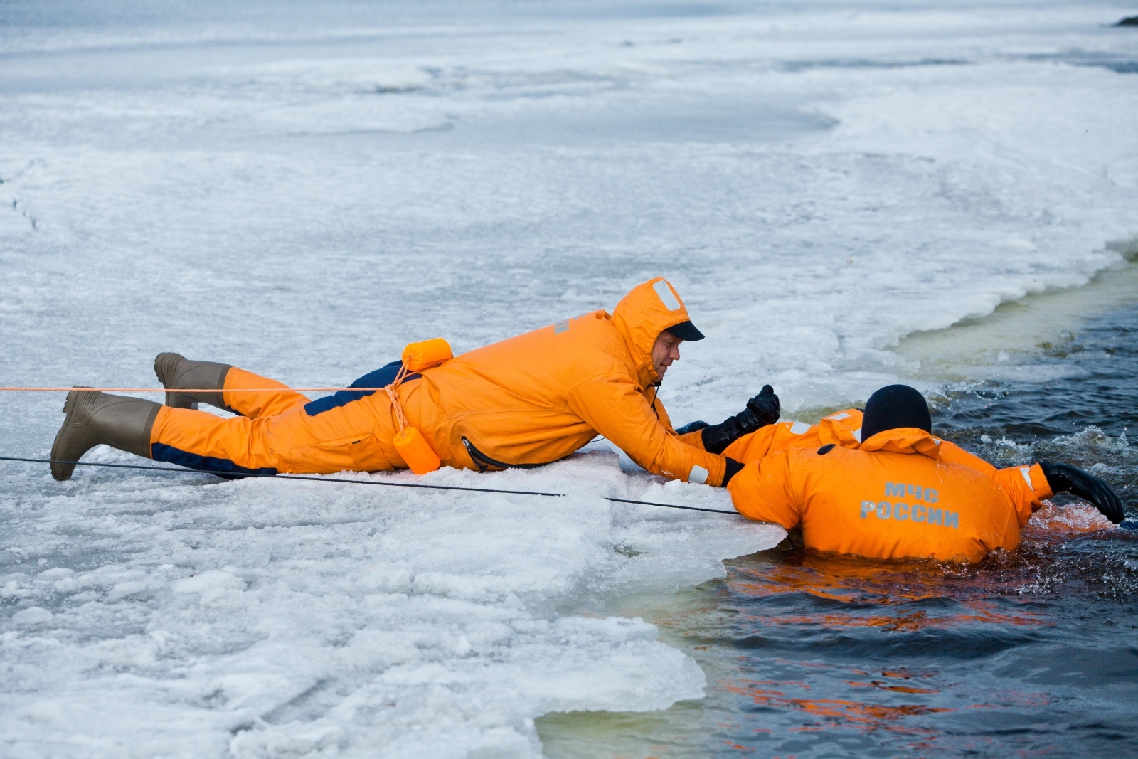 «Давай-давай!»: Владислав Радимов стал спасателем МЧС, чтобы помочь Ване Ганичеву
