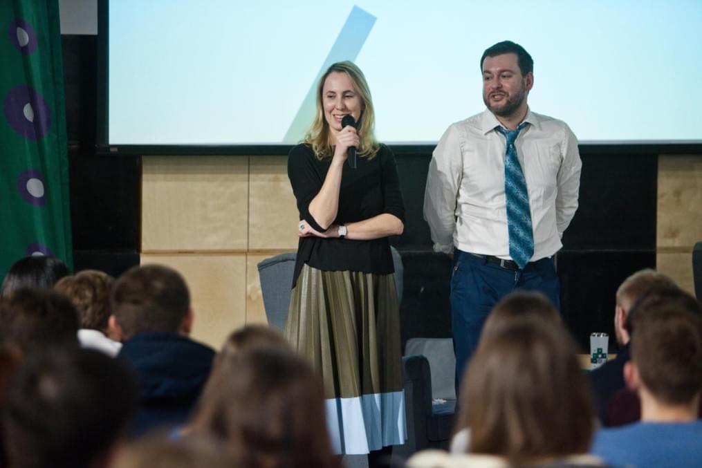 «Школа спортивной журналистики»: Таш Саркисян провел первую лекцию совместного проекта футбольного клуба «Зенит» и компании «МегаФон»