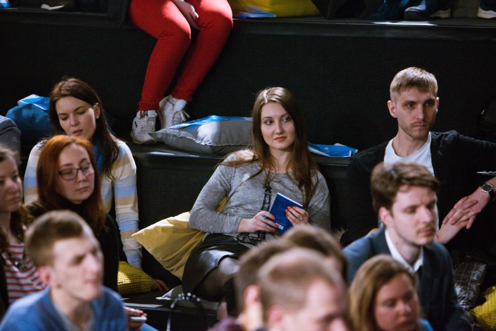 «Школа спортивной журналистики»: Таш Саркисян провел первую лекцию совместного проекта футбольного клуба «Зенит» и компании «МегаФон»