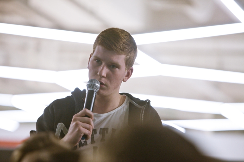 «Школа спортивной журналистики»: Таш Саркисян провел первую лекцию совместного проекта футбольного клуба «Зенит» и компании «МегаФон»