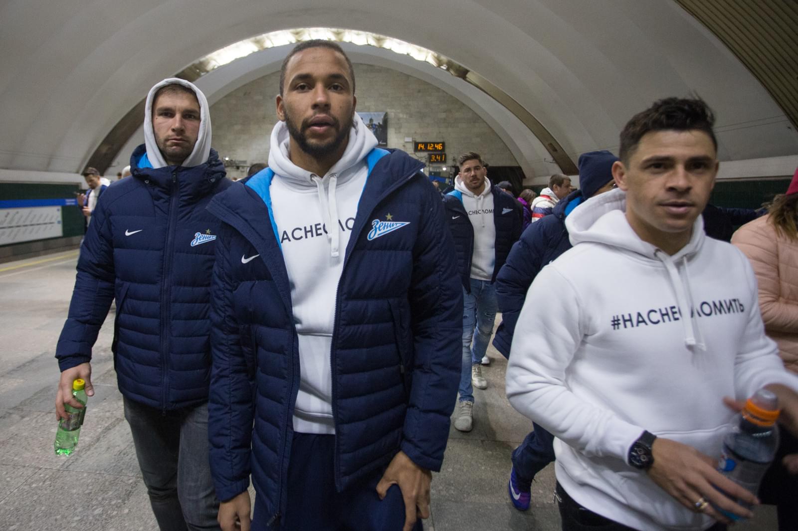 «Зенит» почтил память жертв трагедии в петербургском метро