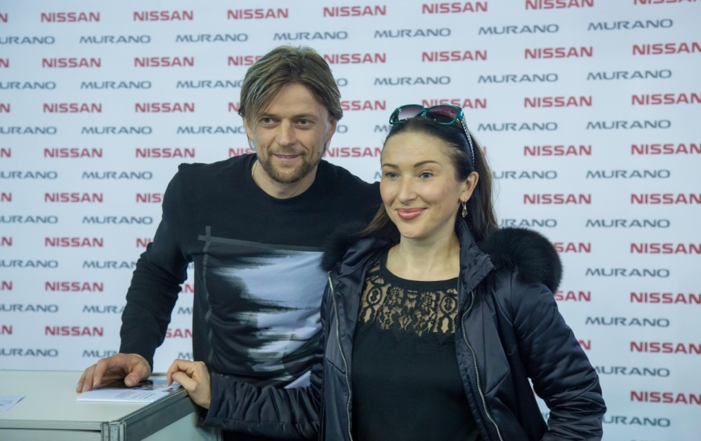 Автограф-сессия Анатолия Тимощука на выставке «Мир Автомобиля»