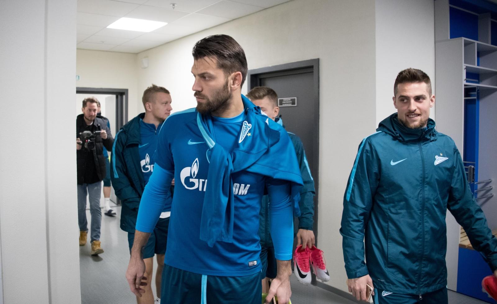 Тренировка сине-бело-голубых перед матчем с «Уралом» на новом стадионе