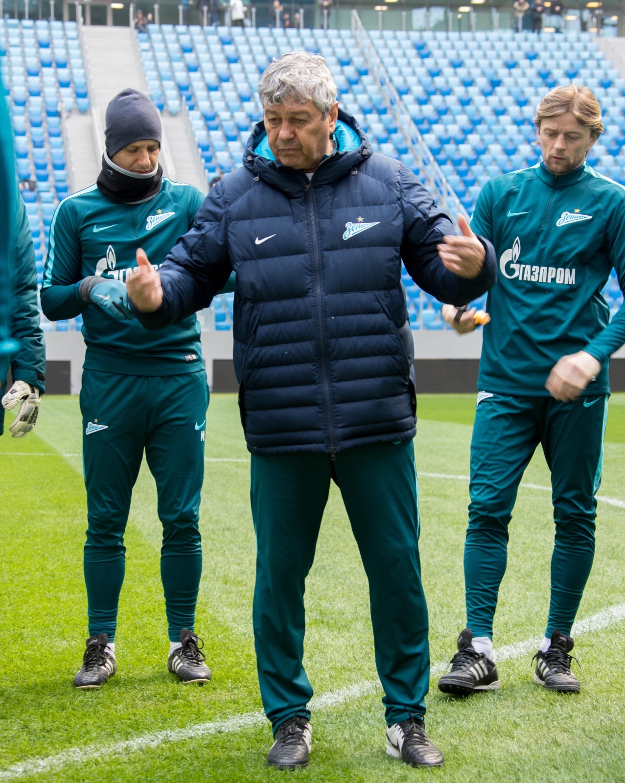 Тренировка сине-бело-голубых перед матчем с «Уралом» на новом стадионе