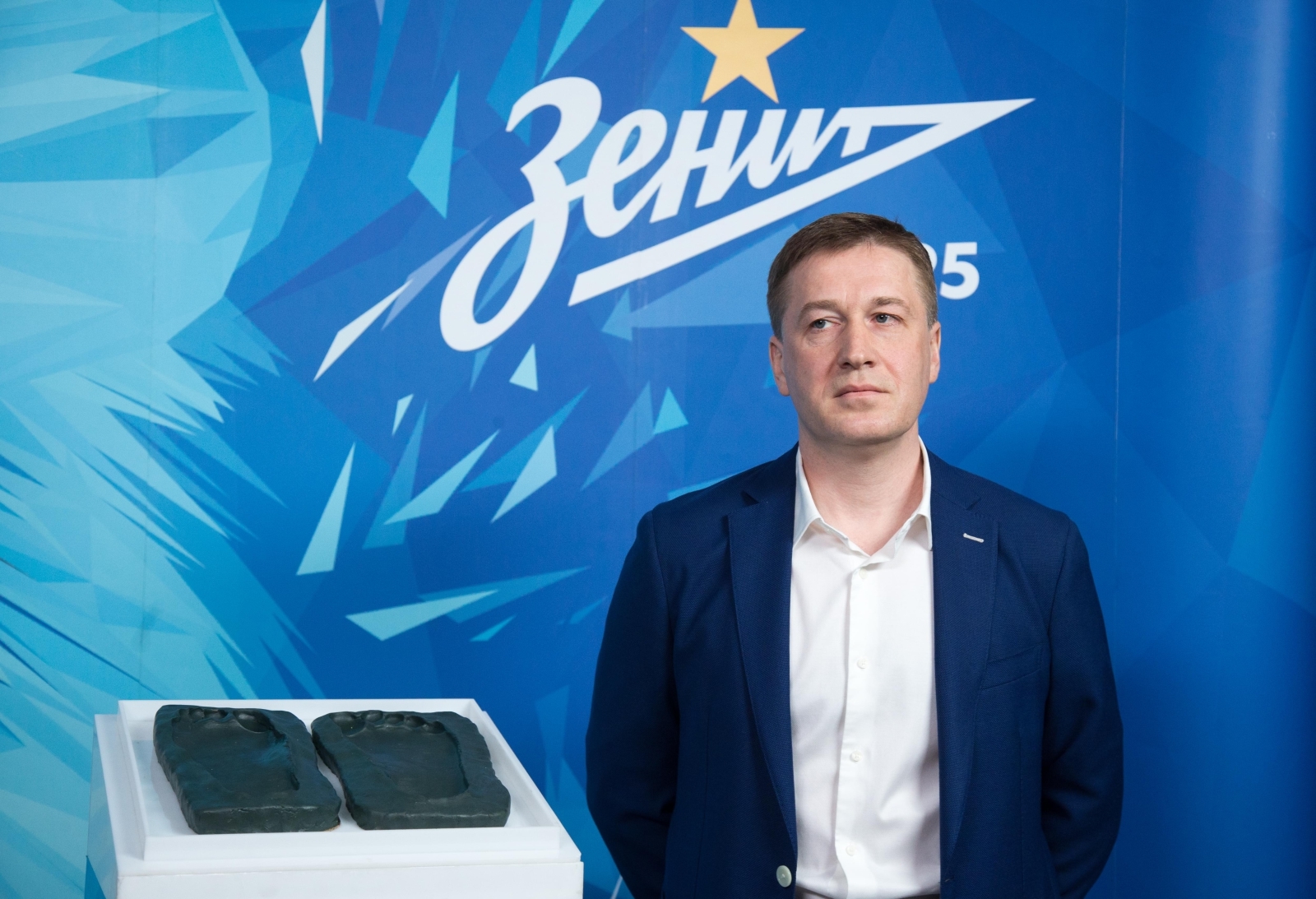 Владимир Кулик вошел в Аллею славы «Зенита»