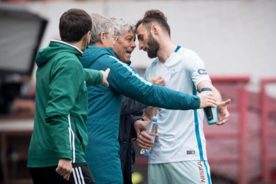 РОСГОССТРАХ-Чемпионат России 2016/17, 30-й тур, «Локомотив» — «Зенит»