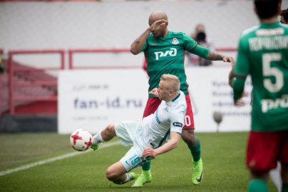 РОСГОССТРАХ-Чемпионат России 2016/17, 30-й тур, «Локомотив» — «Зенит»