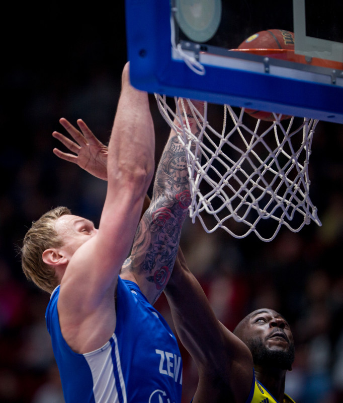 Единая Лига ВТБ 2016/2017, 1/2 финала плей-офф, «Зенит» — «„Химки“»