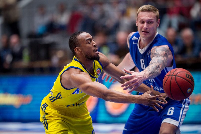 Единая Лига ВТБ 2016/2017, 1/2 финала плей-офф, «Зенит» — «„Химки“»