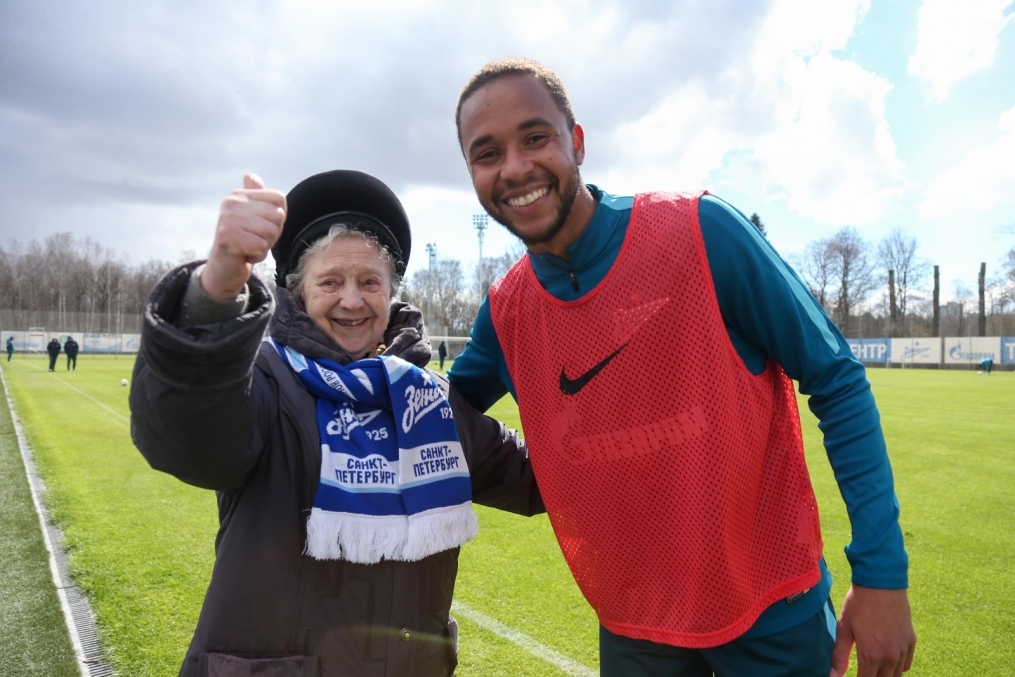 Надежда Николаевна Никифорова встретила 90-летие на тренировке «Зенита»