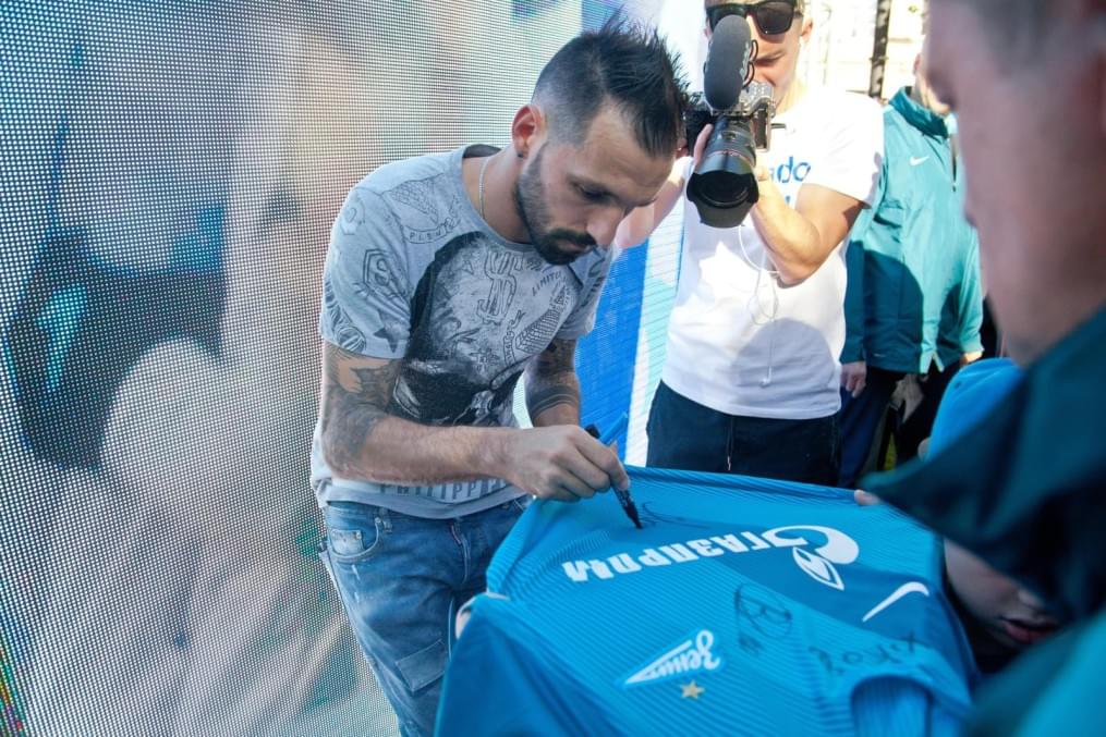 Церемония проводов Данни на Манежной площади