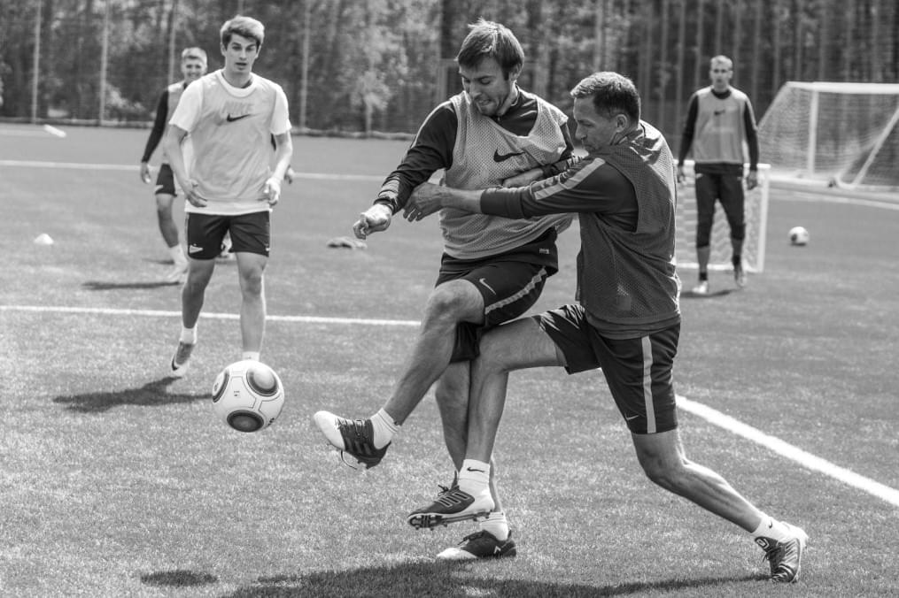 Товарищеский матч команд Администрации «Зенита»-2 против футболистов «Зенита»-2