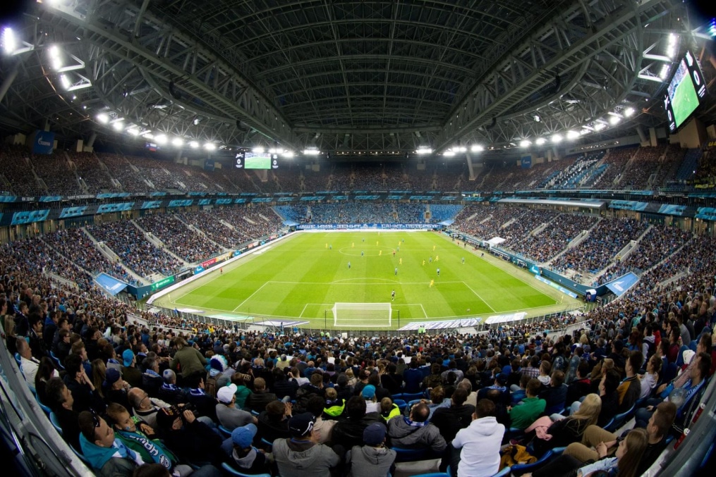 Виды чаши стадиона «Санкт-Петербург» на матче «Зенит» — «Ростов»