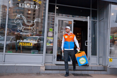 Иванович работает доставщиком пиццы в рамках акции «Давай-Давай!»