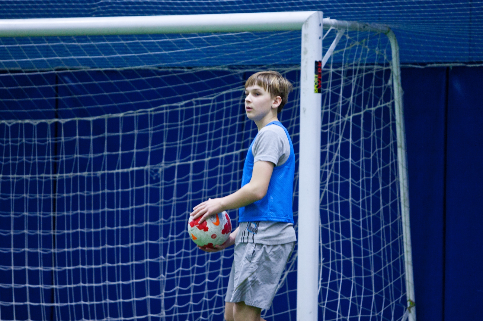 Михаил Кизеев и Даниил Пенчиков провели мастер класс от Академии ФК «Зенит» для детей сотрудников АО «СОГАЗ»