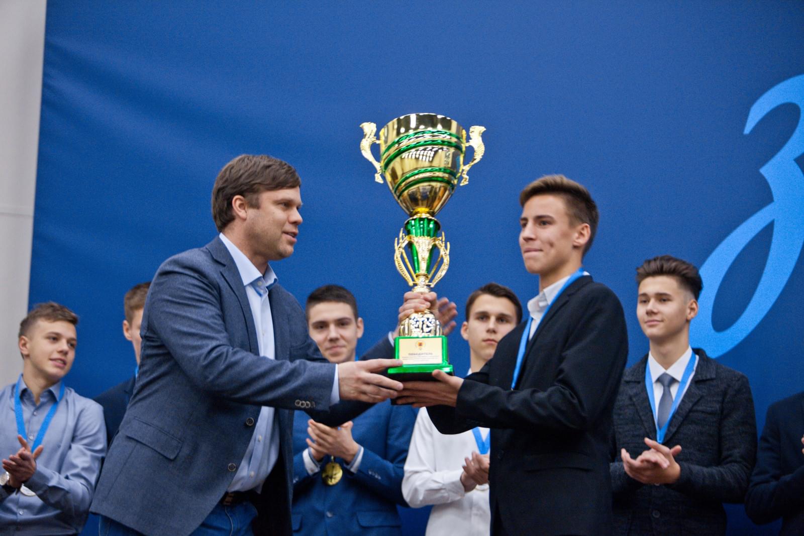 Выпускной у команды Академии ФК «Зенит» 2000 г.р. и посвящение в зенитовцы команд 2007 и 2008 гг.р.