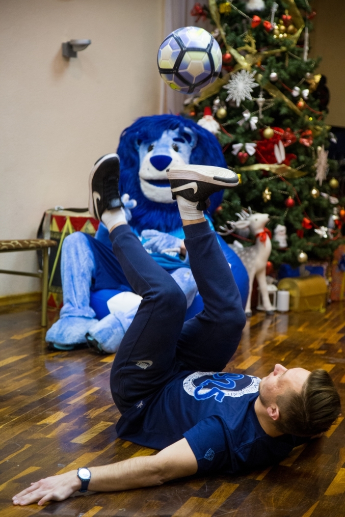 Клуб Добрых Дел: «Новогодний рейс» сине-бело-голубых