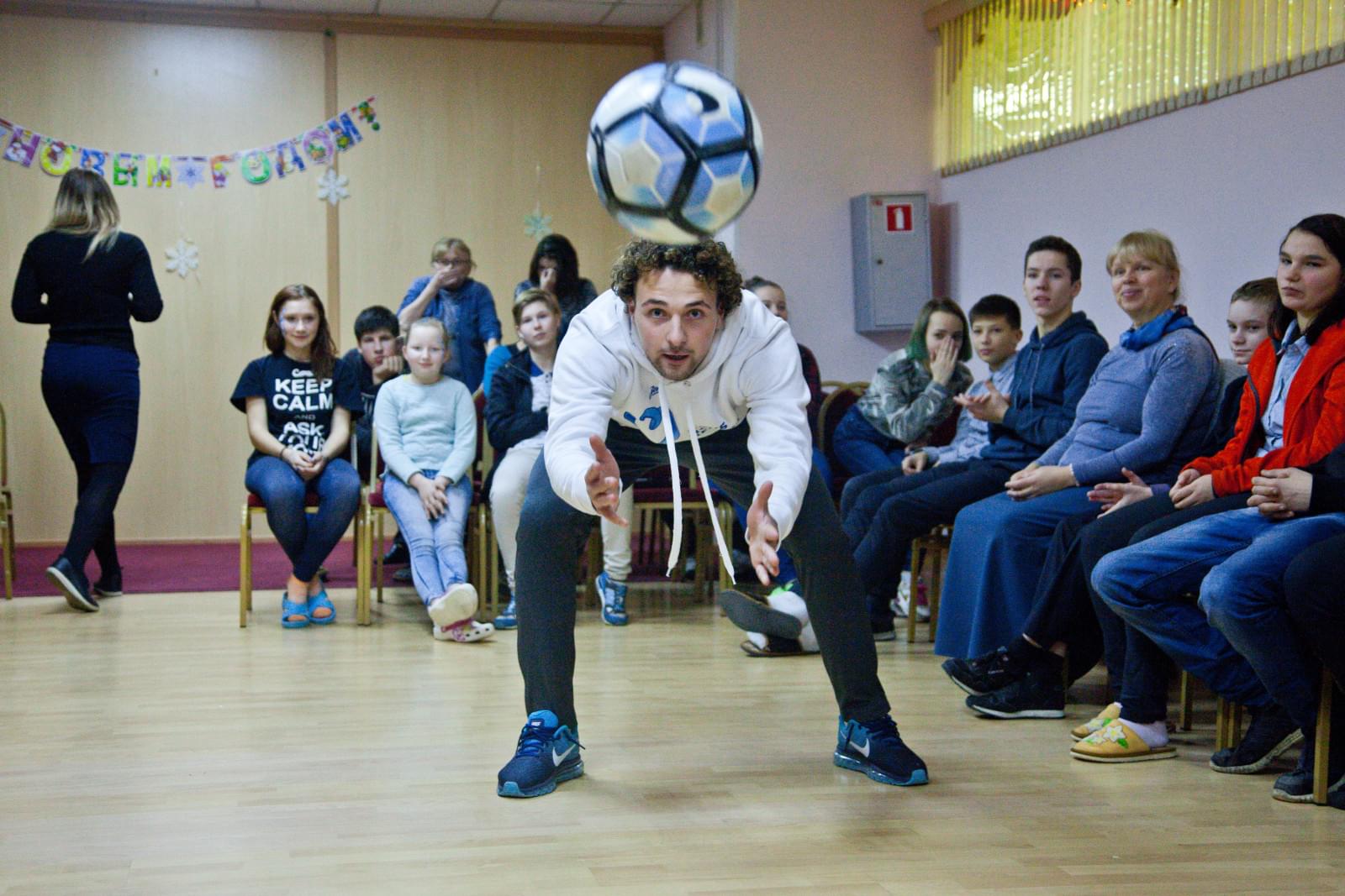 Клуб Добрых Дел: «Новогодний рейс» сине-бело-голубых