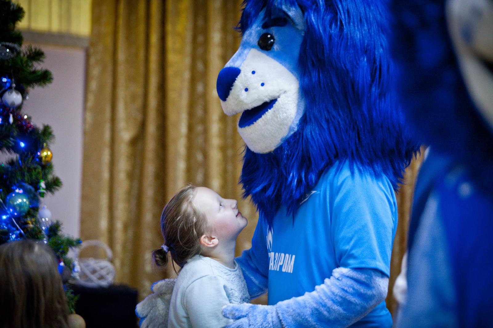 Клуб Добрых Дел: «Новогодний рейс» сине-бело-голубых