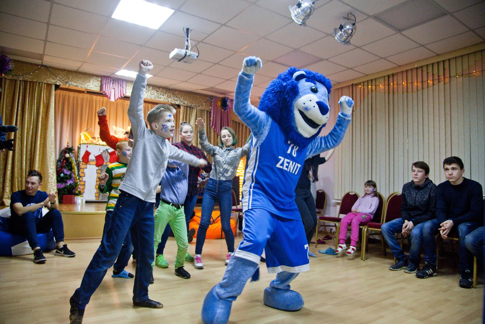 Клуб Добрых Дел: «Новогодний рейс» сине-бело-голубых