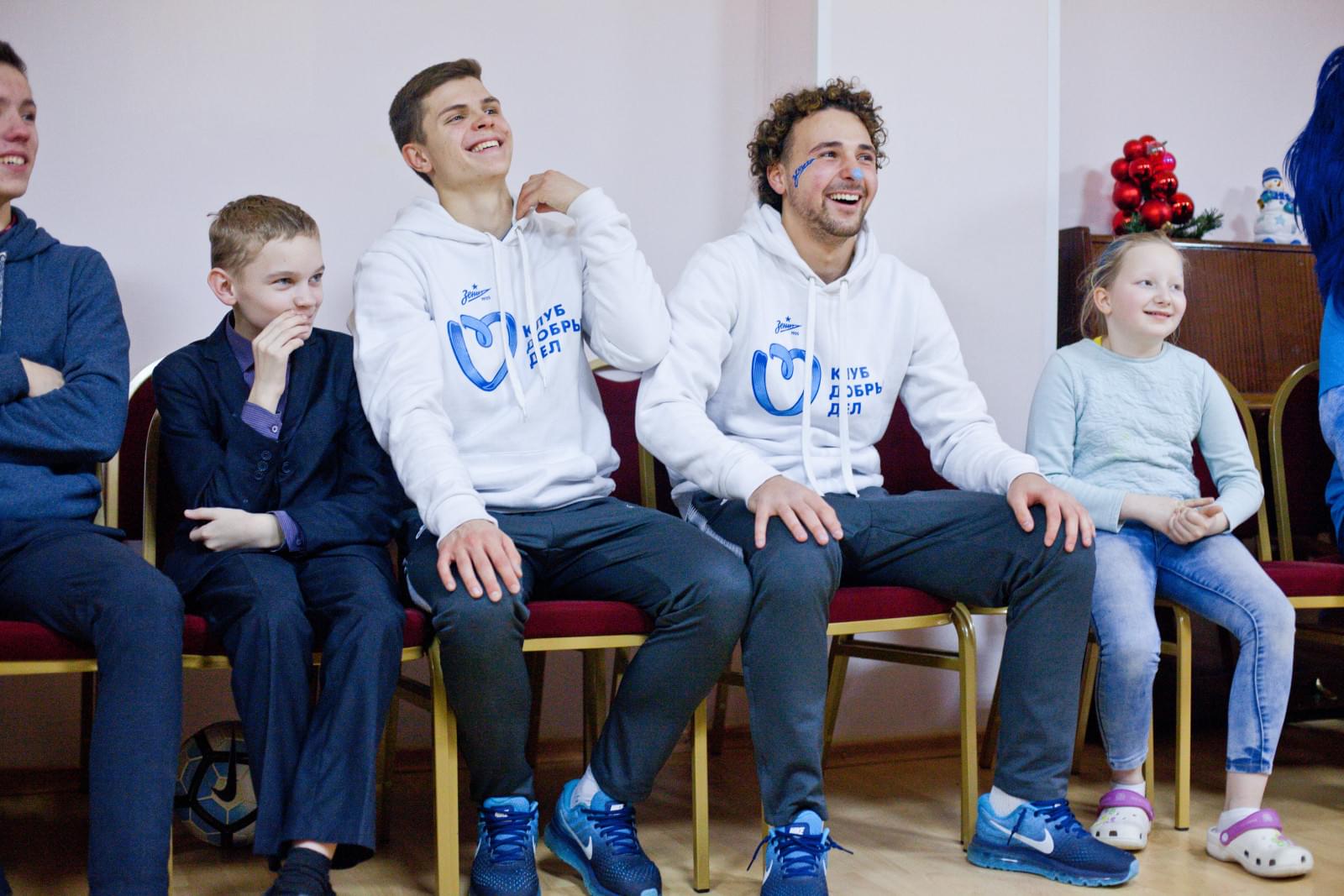 Клуб Добрых Дел: «Новогодний рейс» сине-бело-голубых