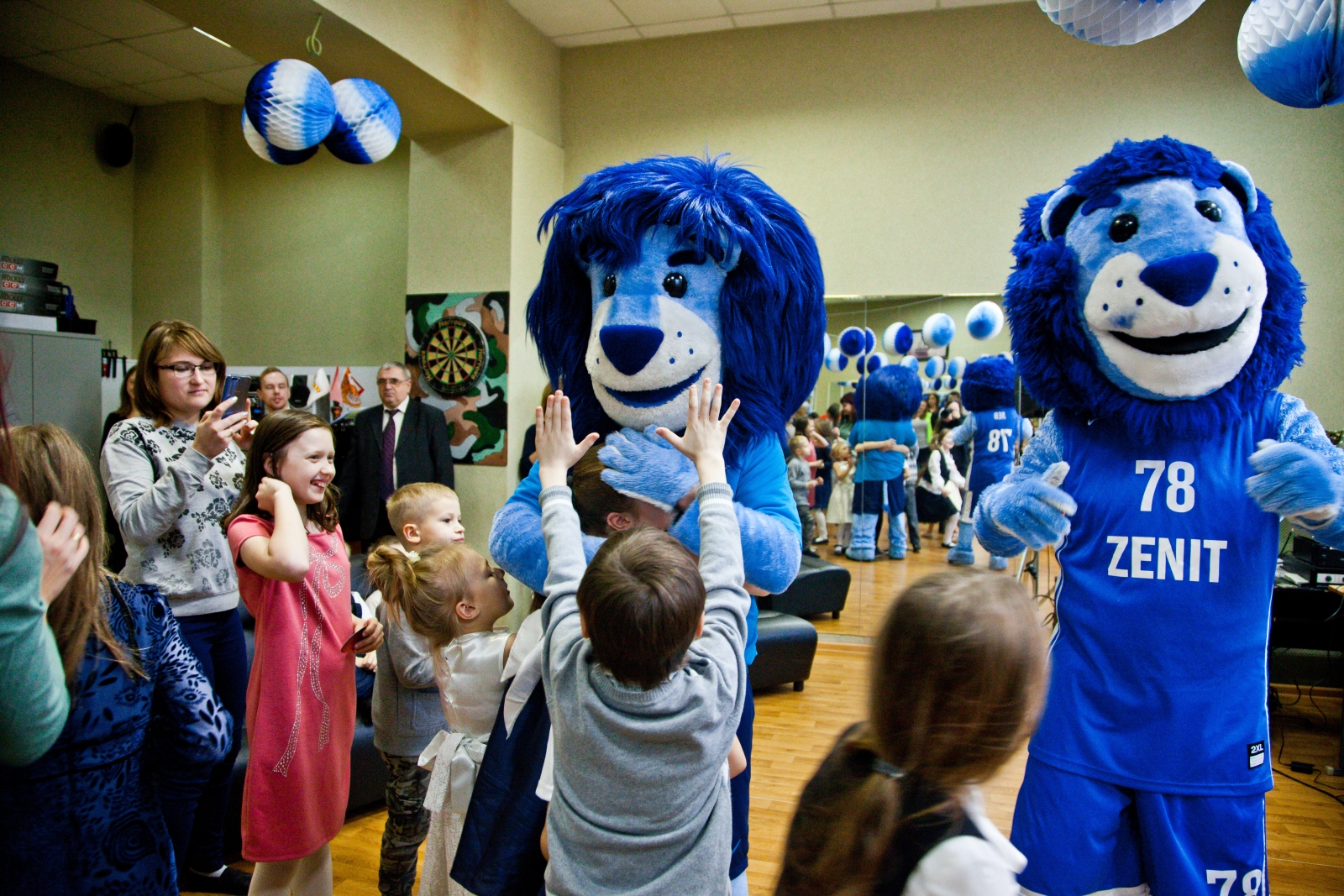 Программа «Новогодний рейс», посещение молодежного центра «Z»