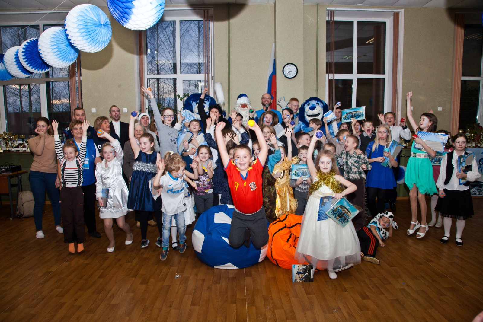 Программа «Новогодний рейс», посещение молодежного центра «Z»