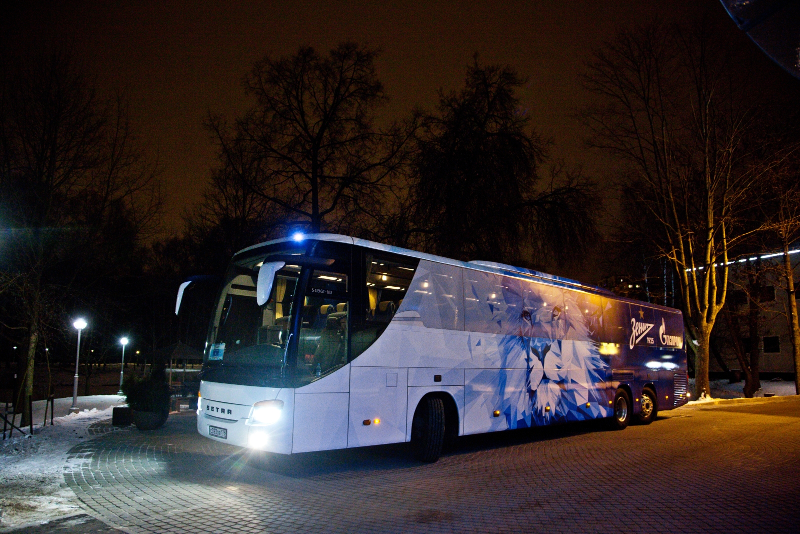 Сине-бело-голубые отправились на первые «Газпром» — тренировочные сборы