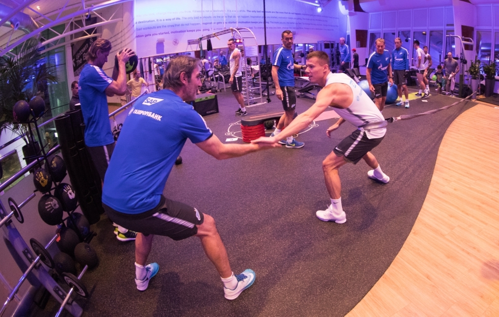 «Газпром»-тренировочные сборы в Дубае: 19 января, вечерняя тренировка