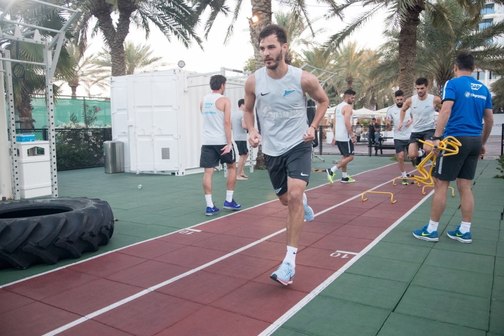 «Газпром»-тренировочные сборы в Дубае: 19 января, вечерняя тренировка