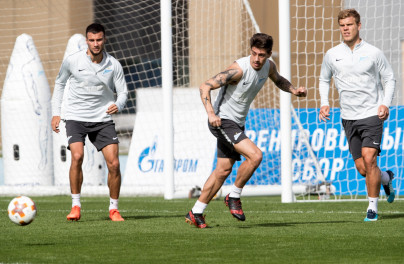 «Газпром»-тренировочные сборы в Дубае: 22 января, утренняя тренировка