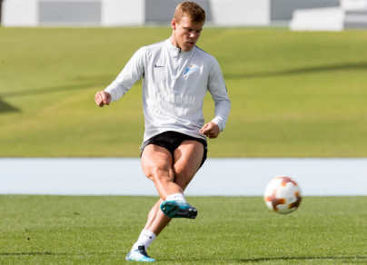 «Газпром»-тренировочные сборы в Дубае: 22 января, утренняя тренировка