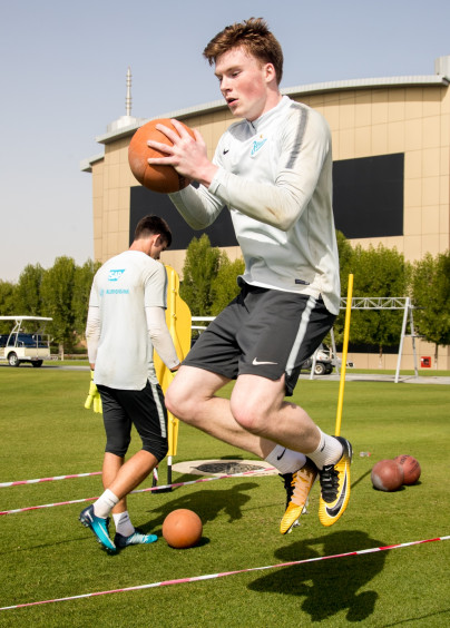 «Газпром»-тренировочные сборы в Дубае: 22 января, утренняя тренировка