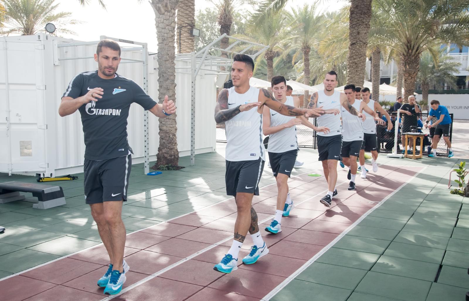 «Газпром»-тренировочные сборы в Дубае: 24 января, утренняя тренировка