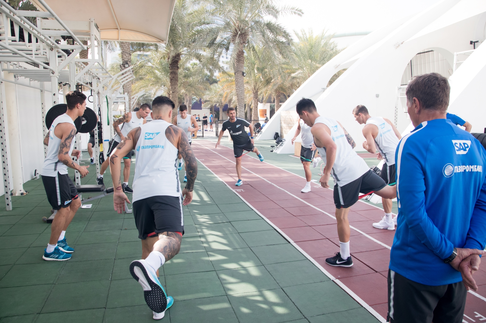 «Газпром»-тренировочные сборы в Дубае: 24 января, утренняя тренировка