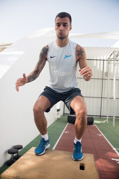 «Газпром»-тренировочные сборы в Дубае: 24 января, утренняя тренировка