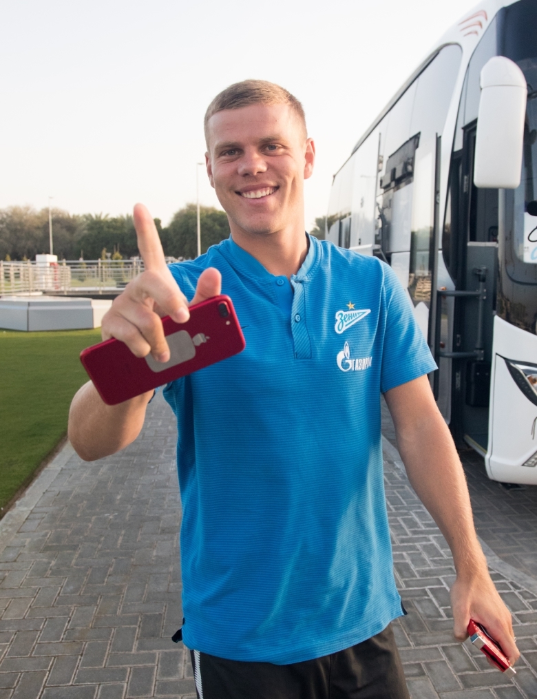 «Газпром»-тренировочные сборы в Дубае: 24 января, вечерняя тренировка