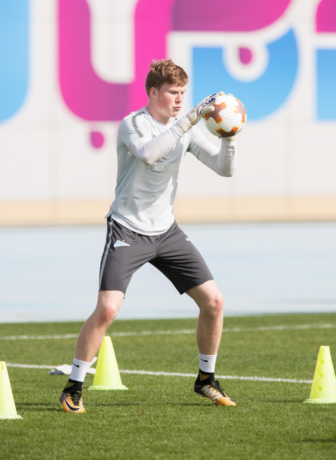 «Газпром»-тренировочные сборы в Дубае: 25 января, утренняя тренировка