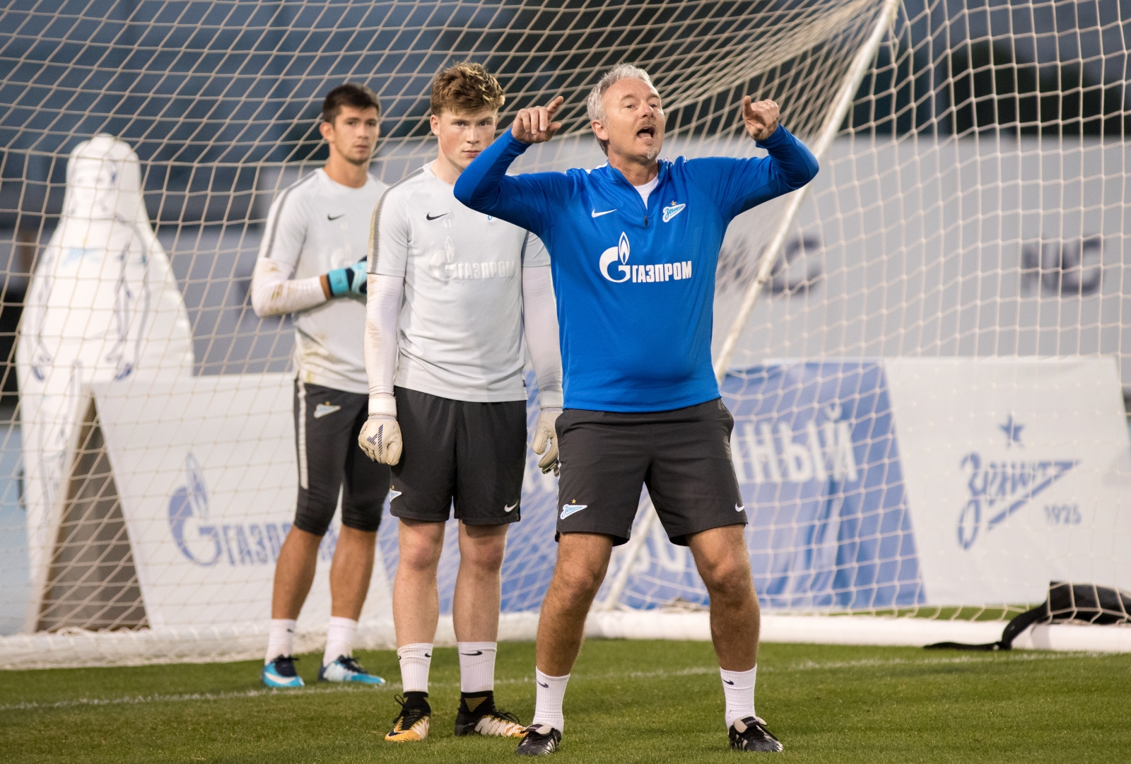 «Газпром»-тренировочные сборы в Дубае: 26 января, вечерняя тренировка