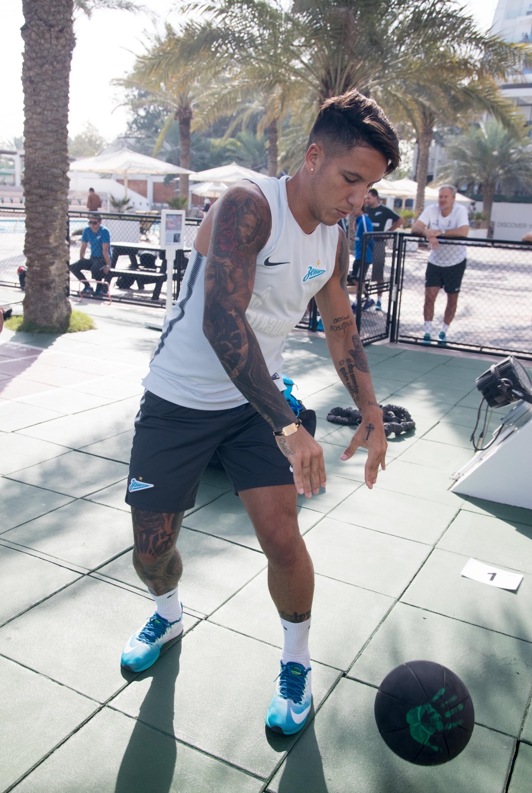 «Газпром»-тренировочные сборы в Дубае: 27 января, утренняя тренировка