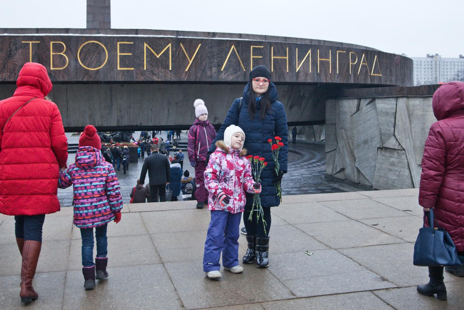«Зенит»-2 возлагает цветы к Монументу героическим защитникам Ленинграда