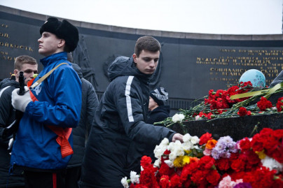 «Зенит»-2 возлагает цветы к Монументу героическим защитникам Ленинграда