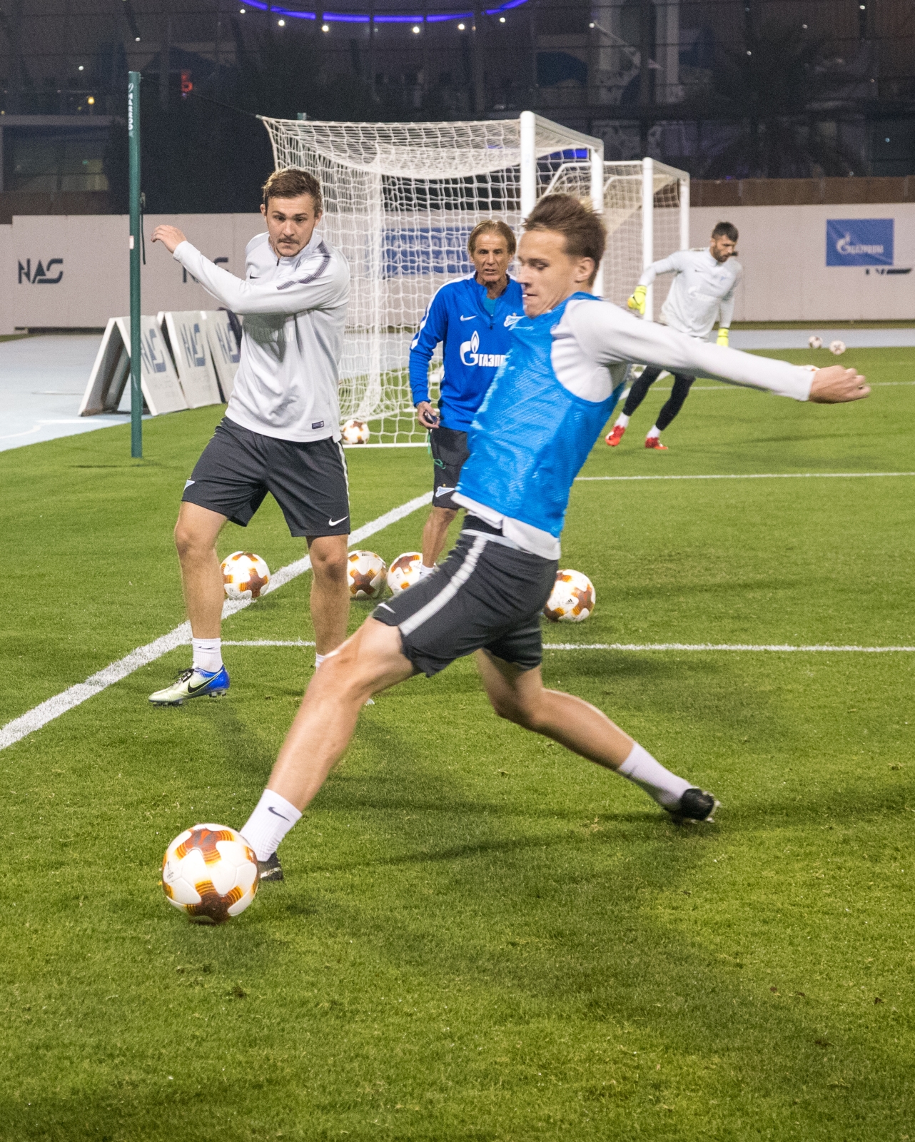 «Газпром»-тренировочные сборы в Дубае: 27 января, вечерняя тренировка