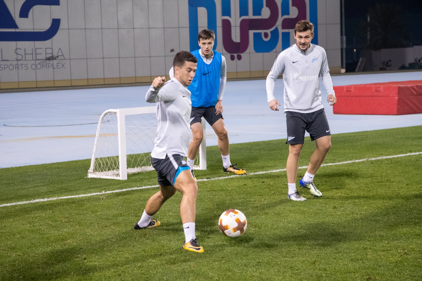 «Газпром»-тренировочные сборы в Дубае: 27 января, вечерняя тренировка
