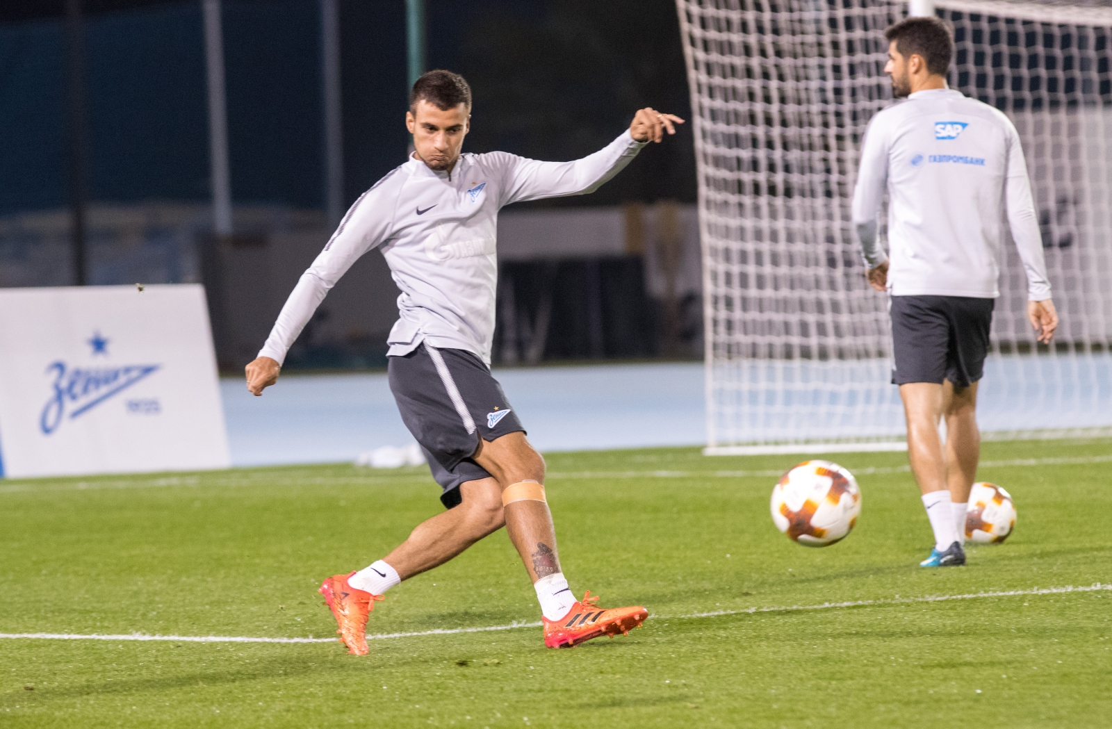 «Газпром»-тренировочные сборы в Дубае: 27 января, вечерняя тренировка