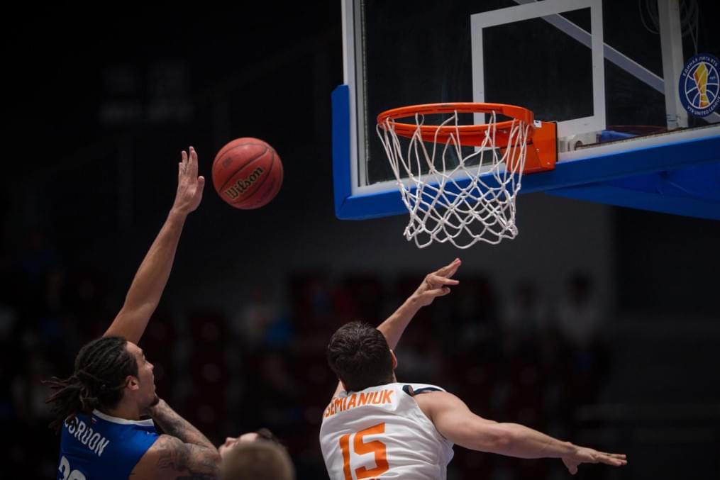 Единая Лига ВТБ 2017/2018, «Зенит» — «Цмоки-Минск»