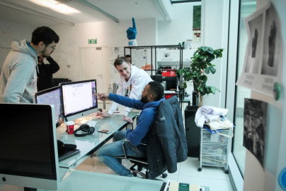 Вальтер Ходж, защитник БК «Зенит» посетил штаб—квартиру социальной сети «ВКонтакте»